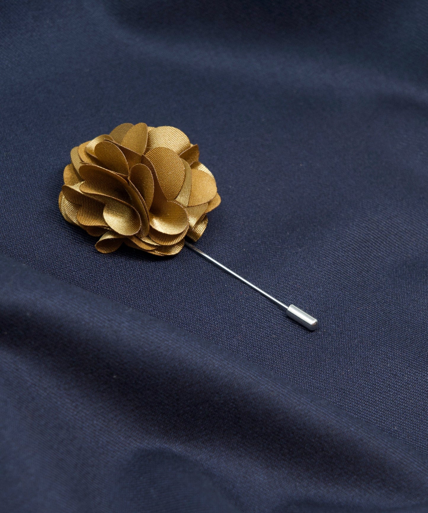Walnut Carnation