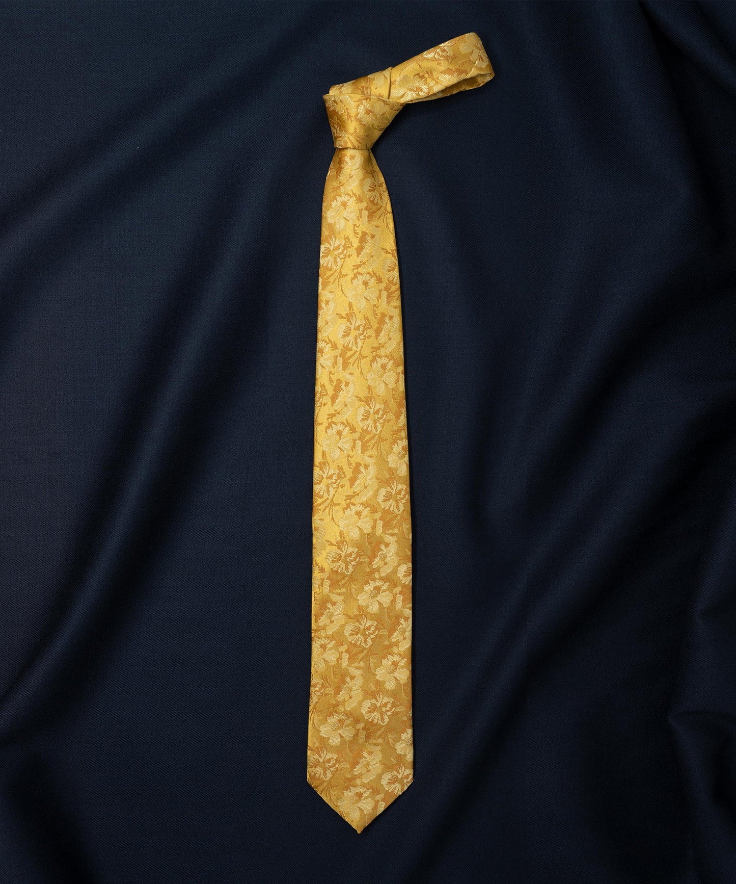 Sun & Sand Yellow Floral Necktie
