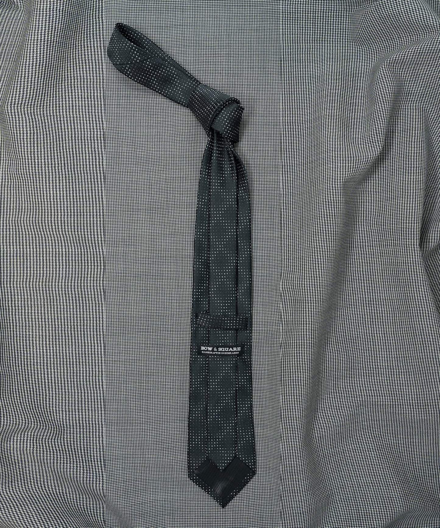 Monochrome Necktie