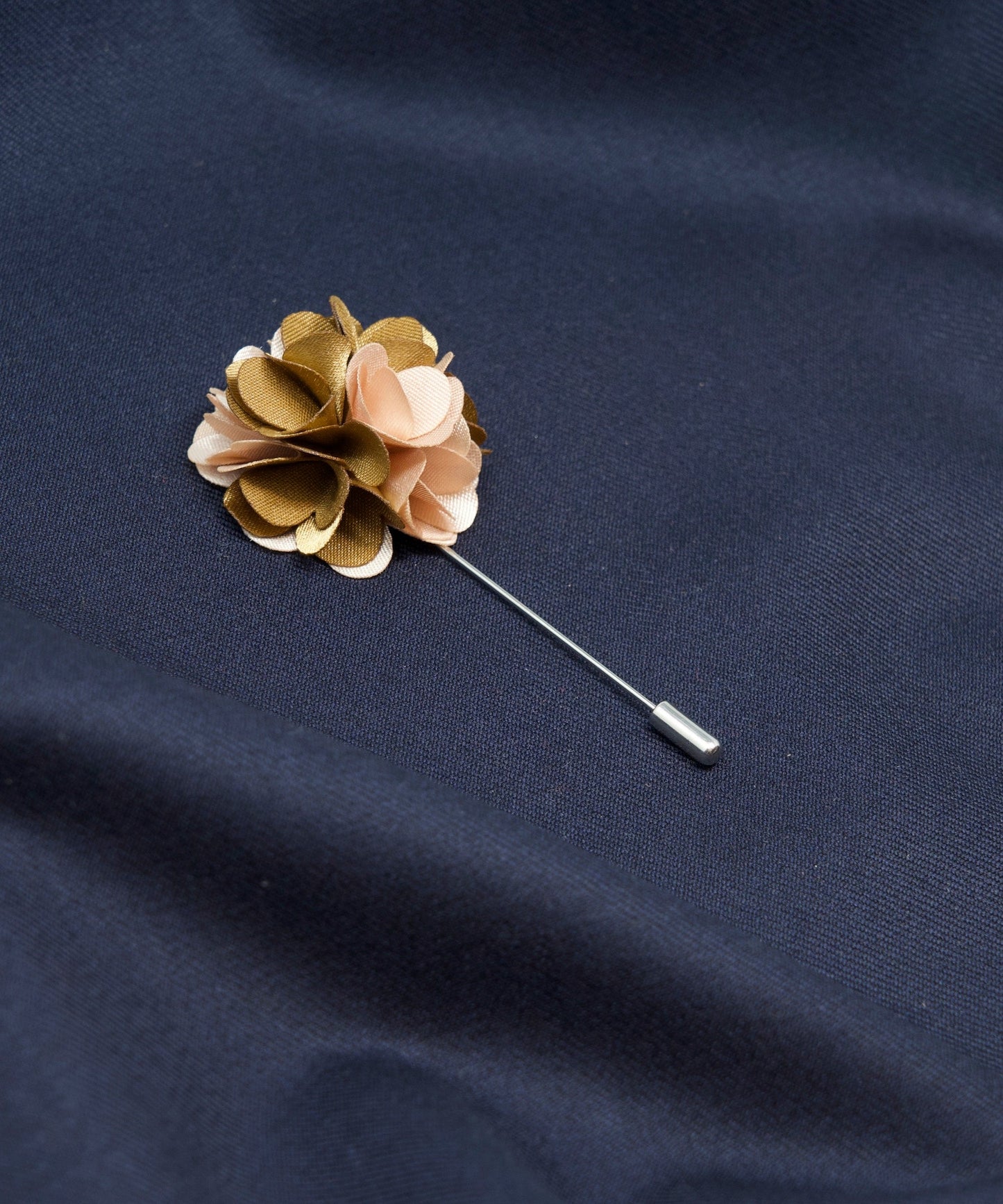 Walnut Brown Carnation