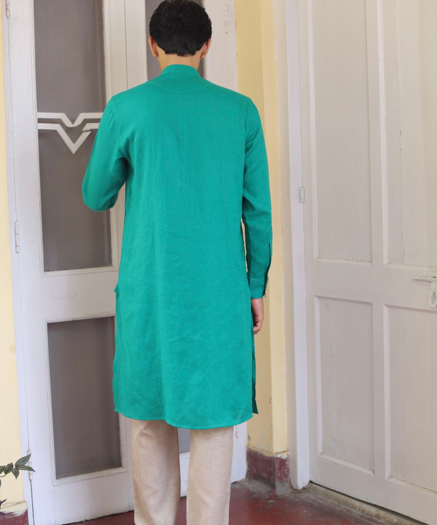 Emerald Hue Linen Kurta Pyjama Set