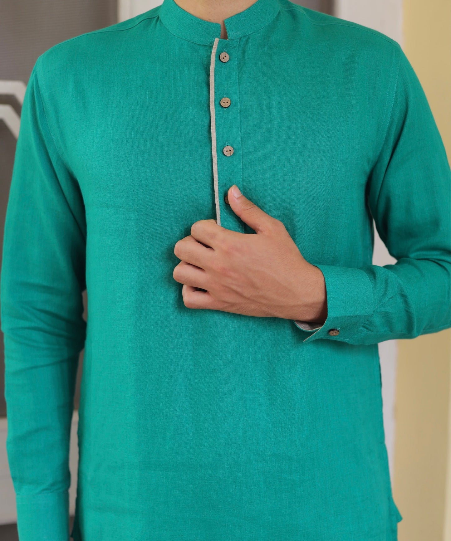 Emerald Hue Linen Kurta Pyjama Set